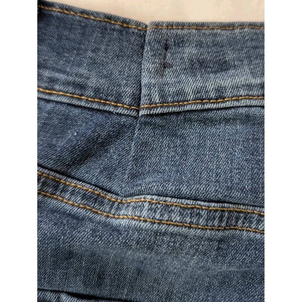 Lucky Brand 410 Athletic Straight Jeans Mens 30x32 Noble Wash Blue Altered Waist - Picture 9 of 12